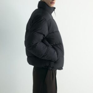 Water-repellent puffer jacket